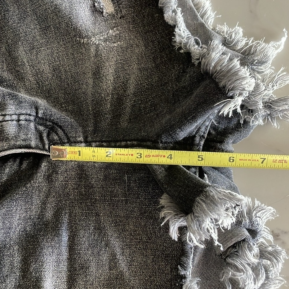 High-Rise Distressed Black Denim Shorts - Picture 5 of 10